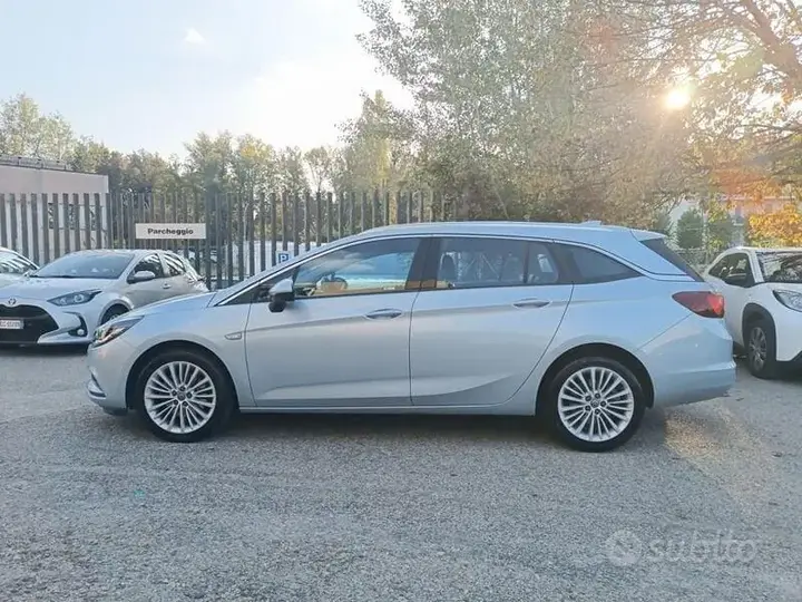 Opel Astra 2017 photo 2