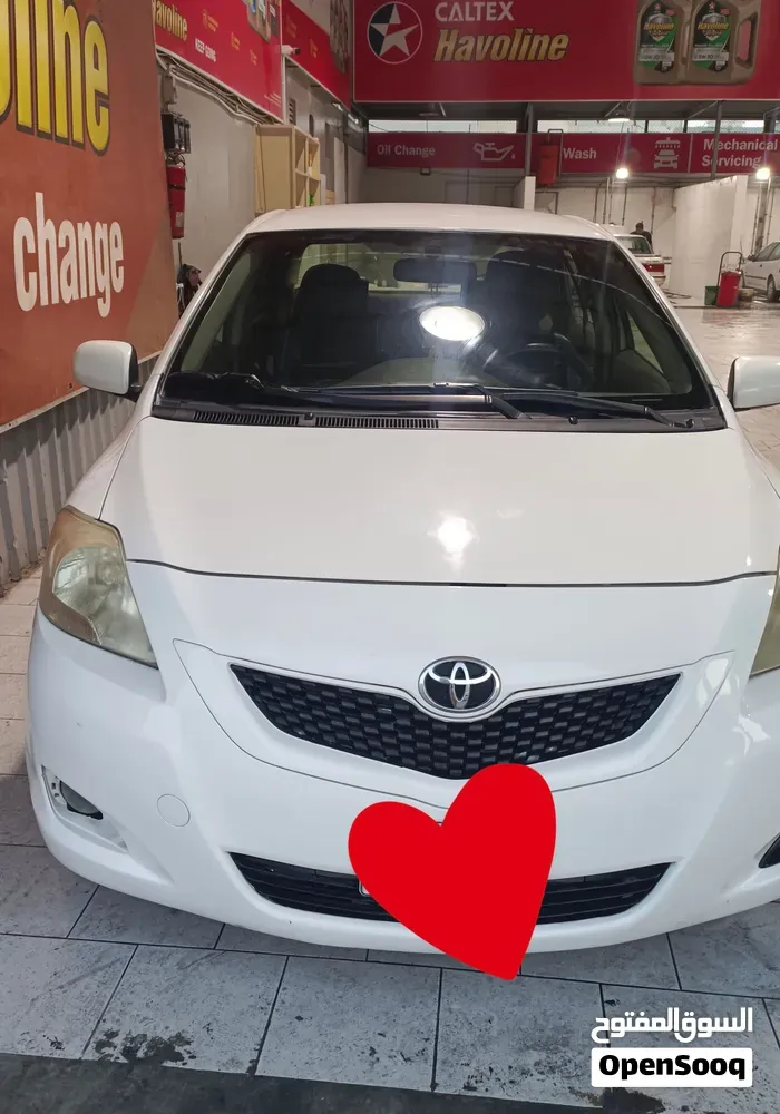 Toyota Yaris 2010 photo 5
