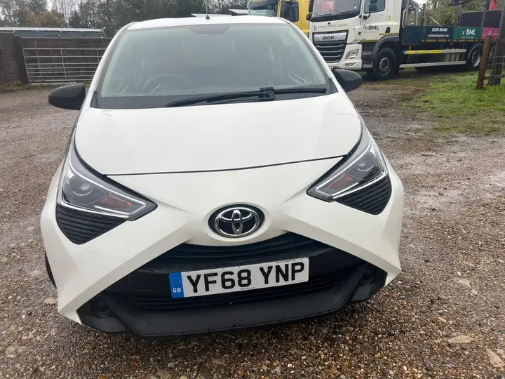 Toyota Aygo 2018 photo 2