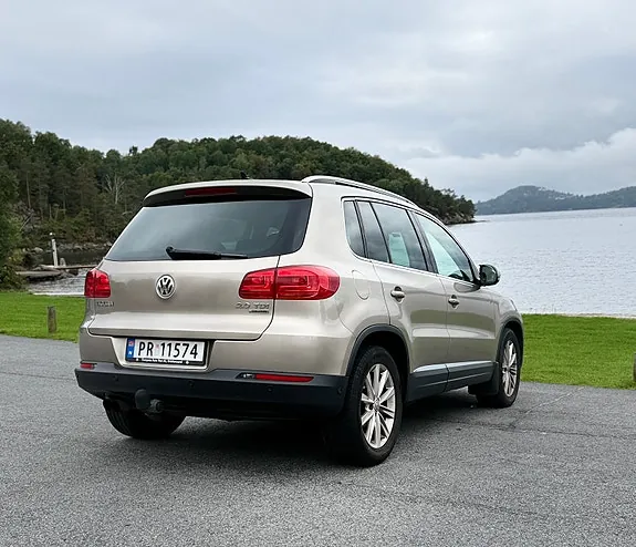 Volkswagen Tiguan 2012 photo 3
