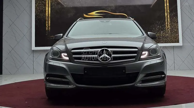 Mercedes-Benz C 220 2012 photo 3