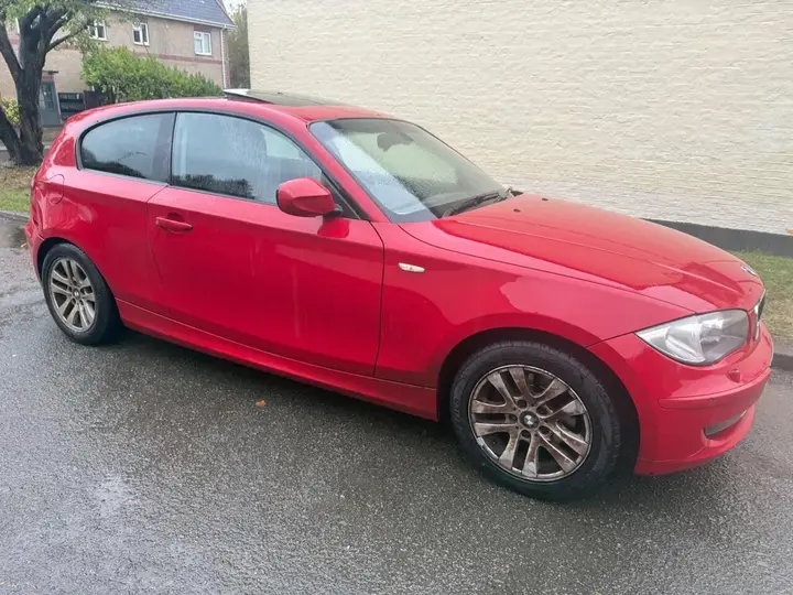 BMW 1 Series 2011 photo 4