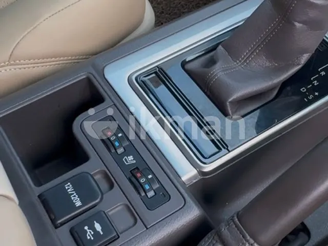 Toyota Land Cruiser Prado 2018 photo 5
