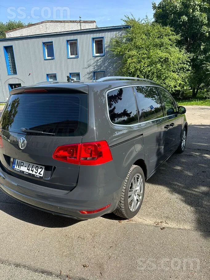 Volkswagen Sharan 2014 photo 5