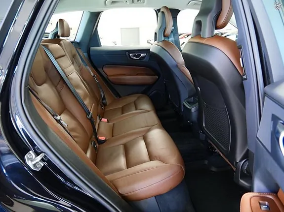 Volvo Xc60 2018 photo 5