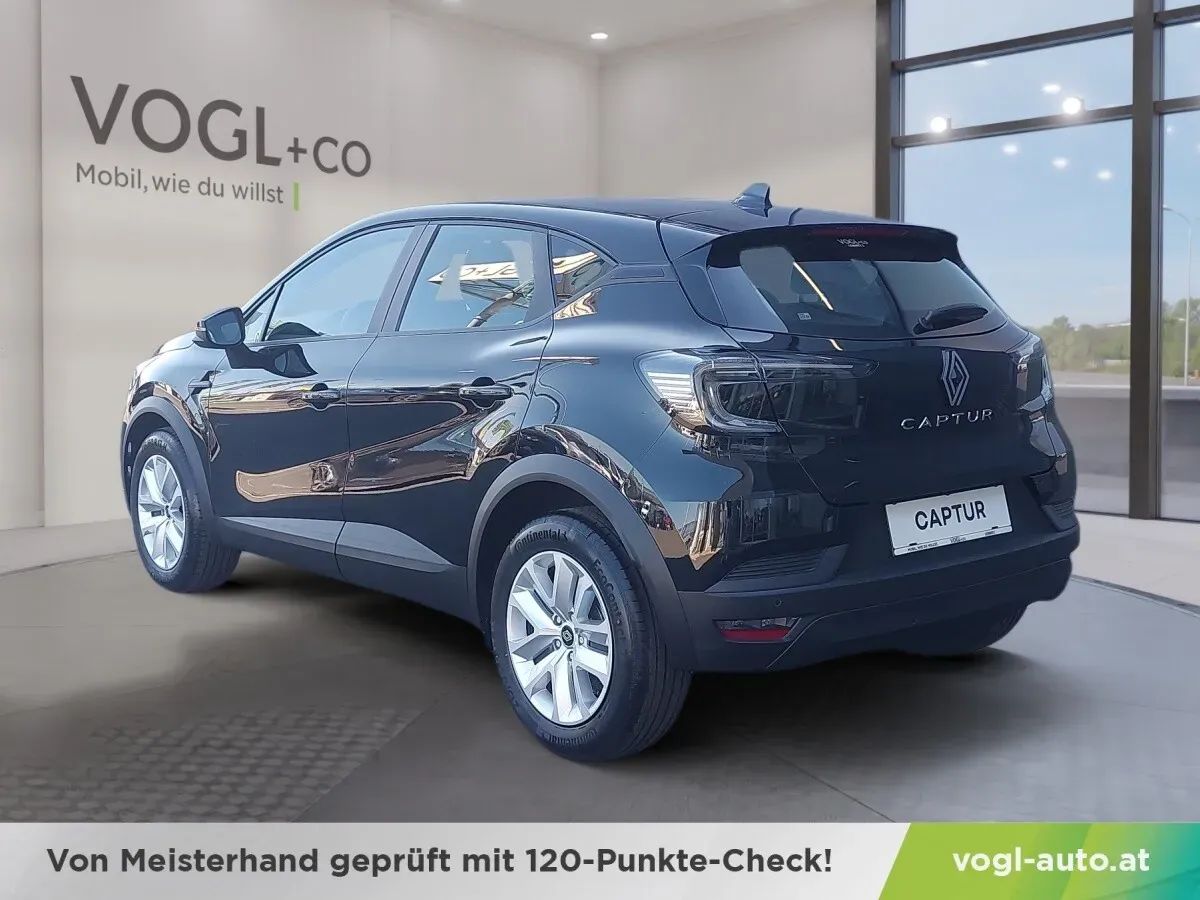 Renault Captur 2023 photo 3