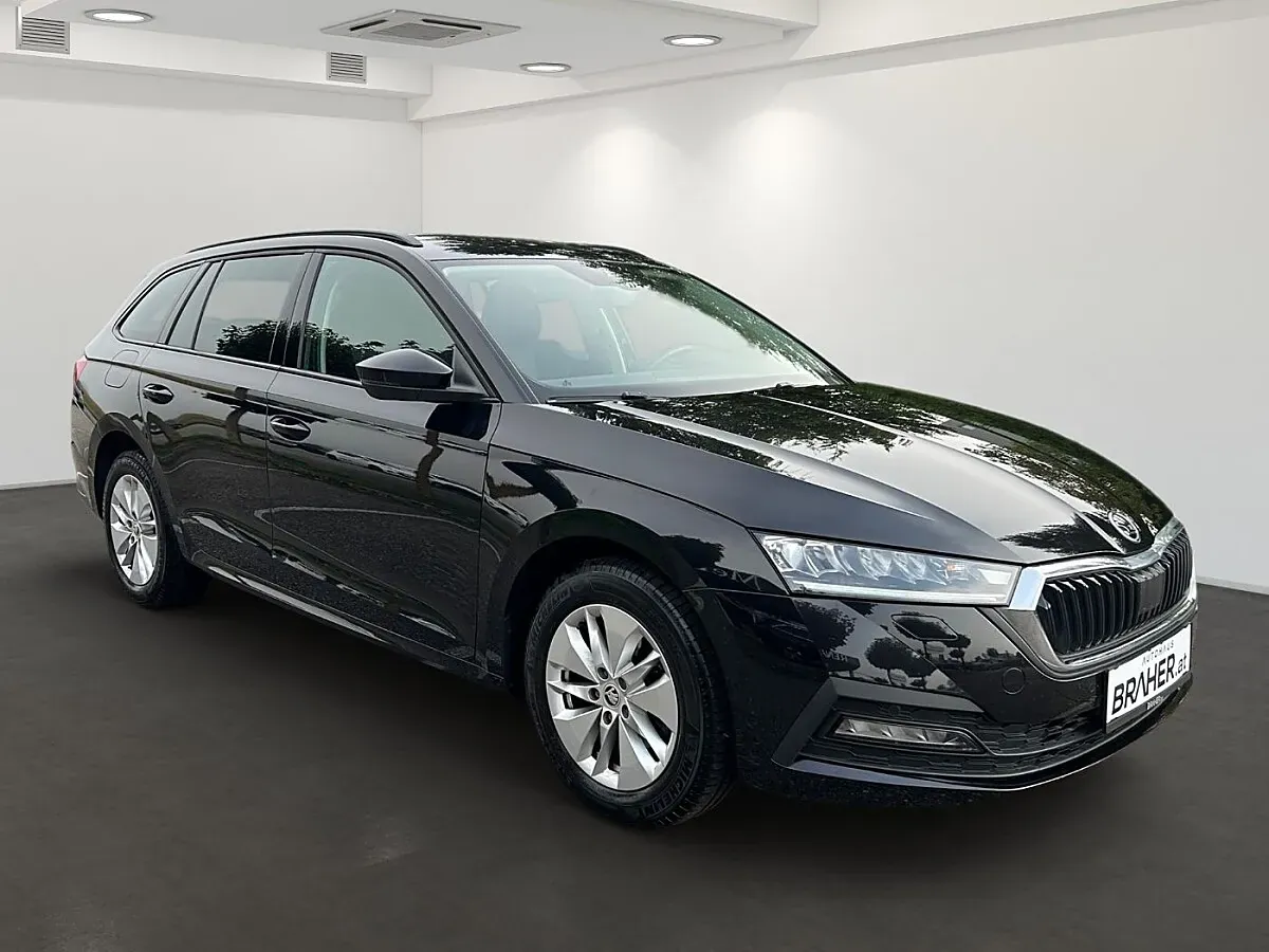 Skoda Octavia 2020 photo 3