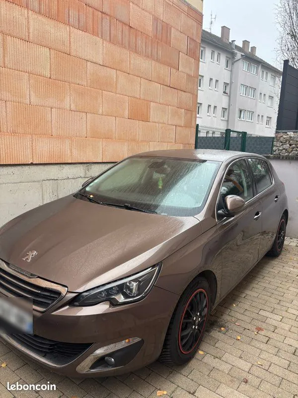 Peugeot 308 2014 photo 2