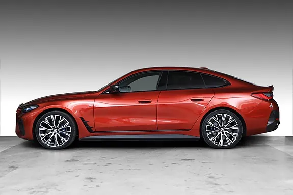 BMW I4 2022 photo 3