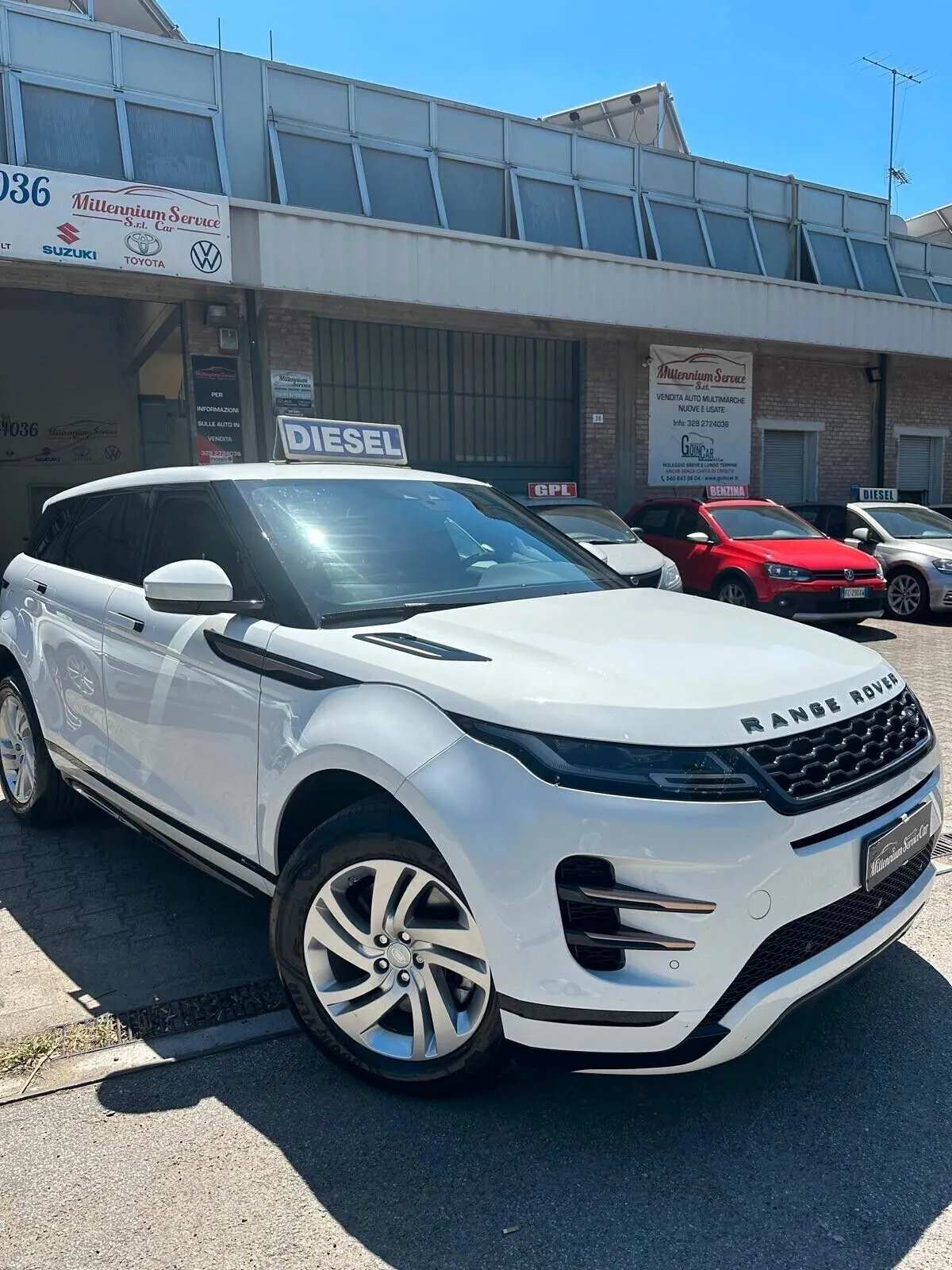 Land Rover Range Rover Evoque 2019 photo 4