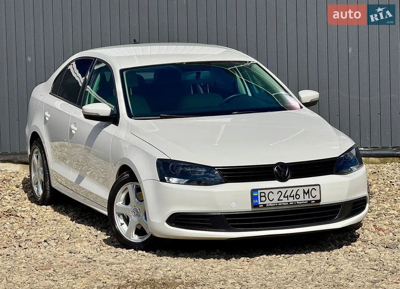 Volkswagen Jetta 2013 photo 4