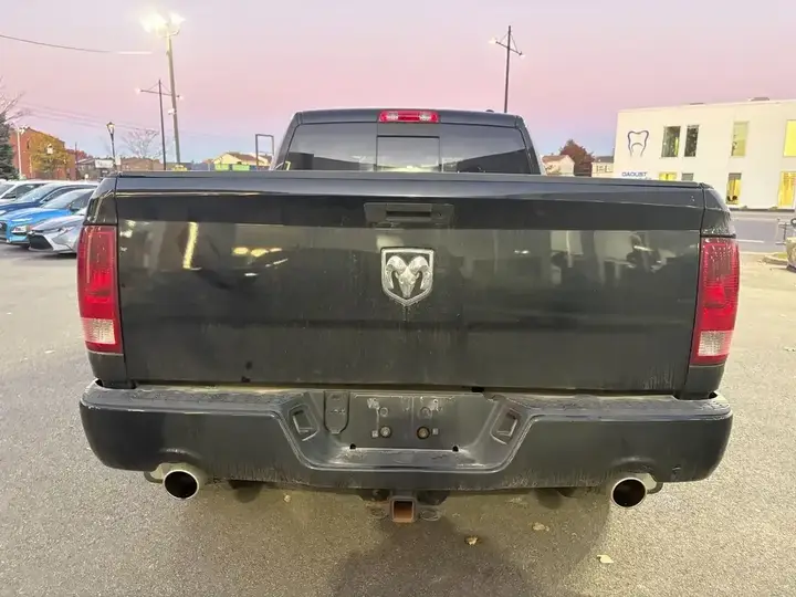 Ram 1500 2011 photo 5