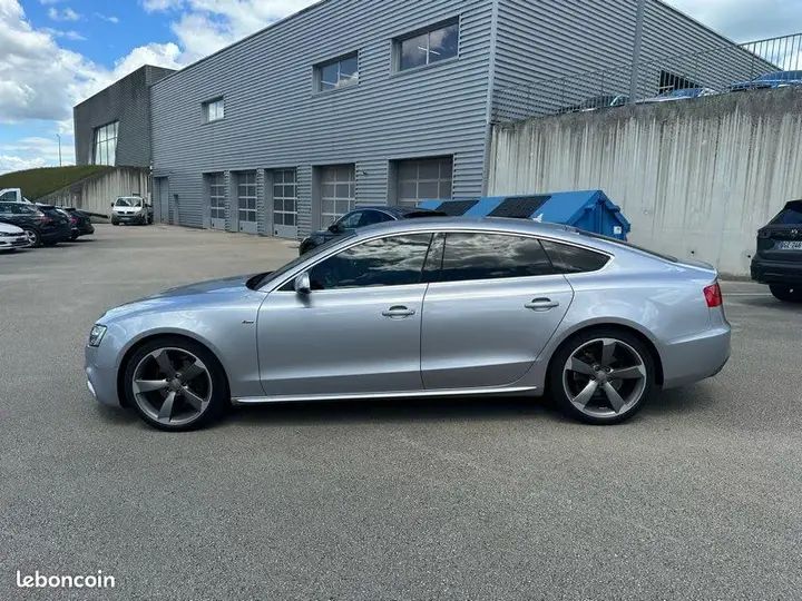 Audi A5 2015 photo 2