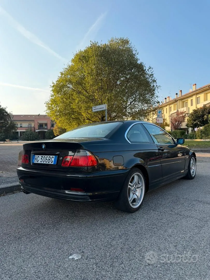 BMW 325I