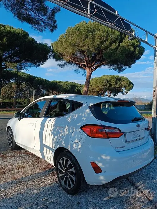 Ford Fiesta 2022 photo 3