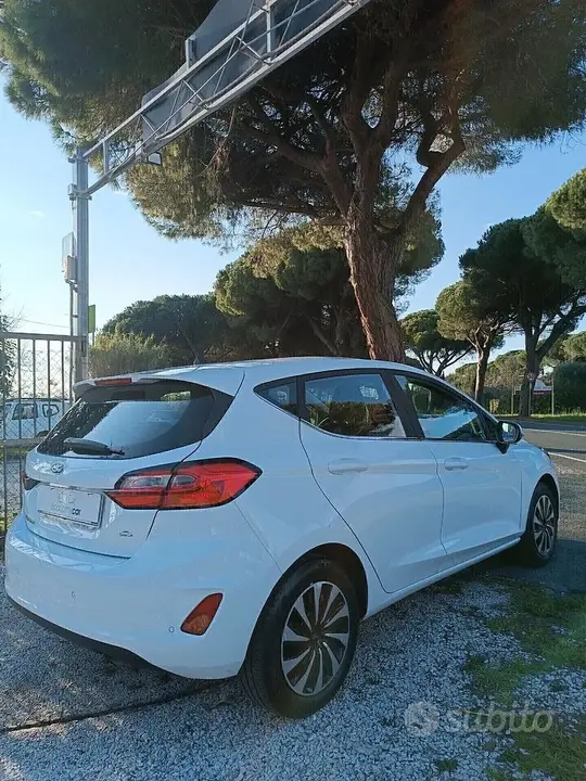 Ford Fiesta 2022 photo 4