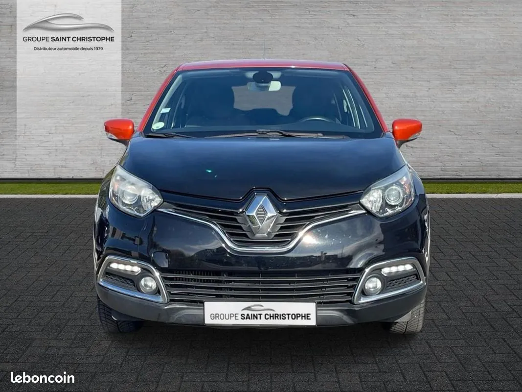 Renault Captur 2016 photo 2