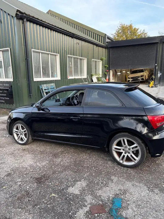 Audi A1 2015 photo 4