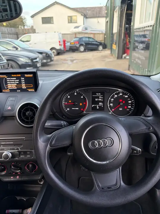 Audi A1 2015 photo 5