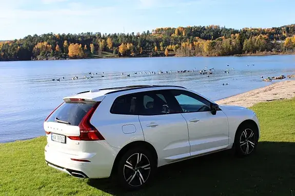Volvo Xc60 2021 photo 4