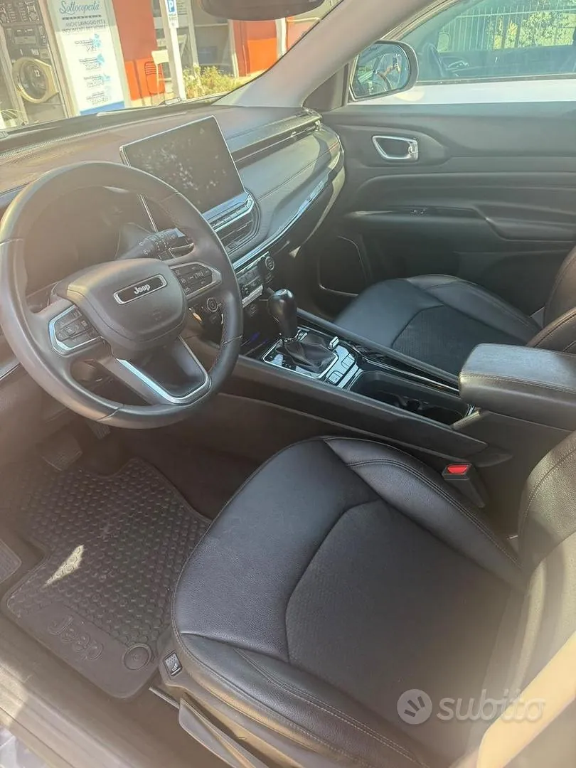 Jeep Compass 2022 photo 2