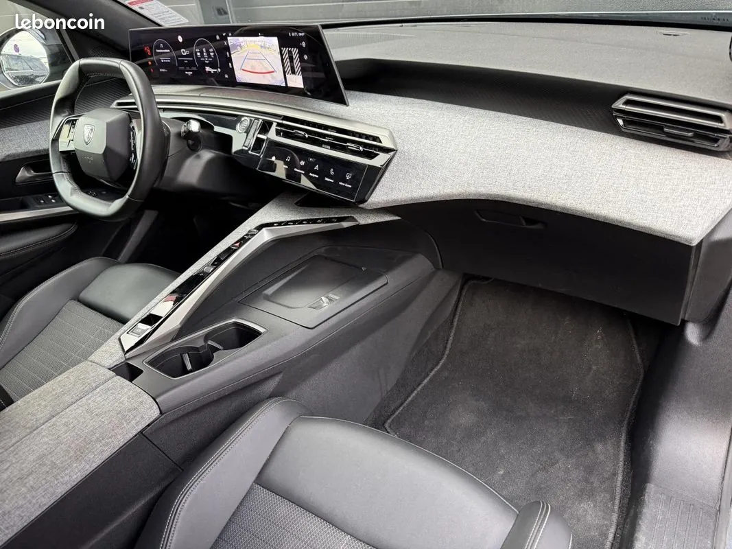 Peugeot 3008 2024 photo 2