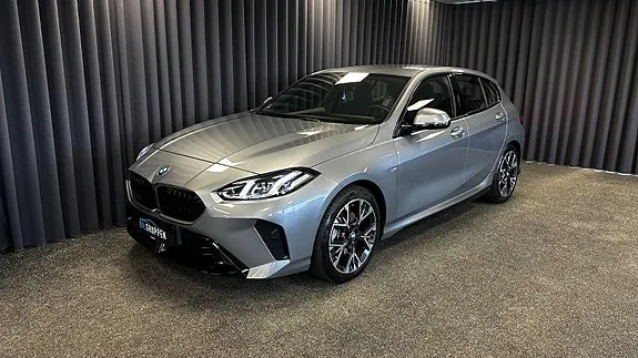 BMW 120I 2025 photo 3