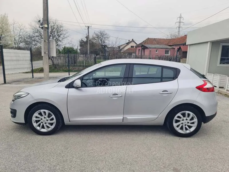 Renault Megane 2014 photo 2