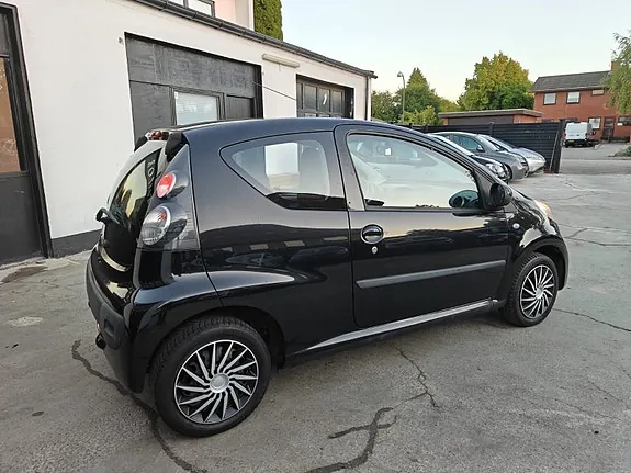 Citroen C1 2008 photo 4