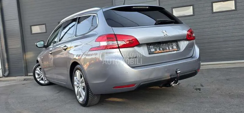 Peugeot 308 2015 photo 3