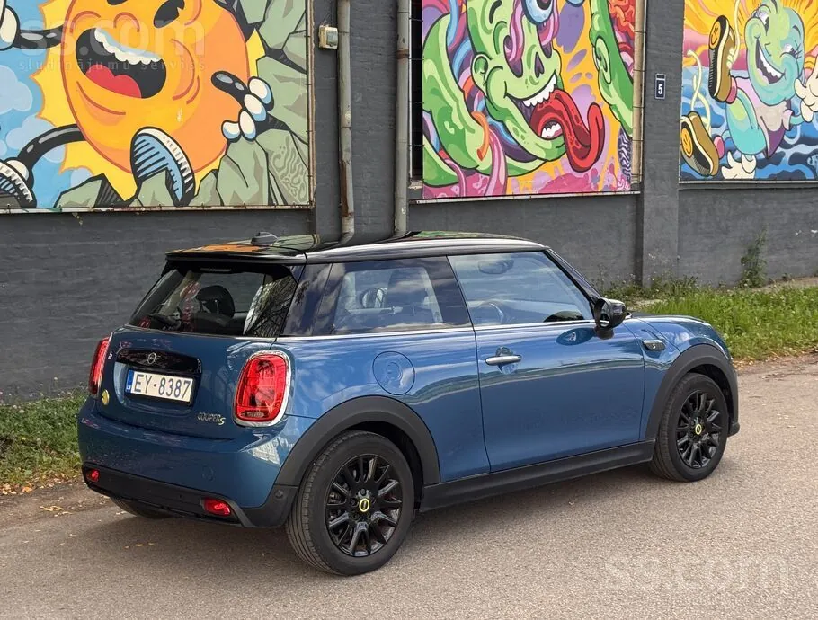 Mini Cooper 2023 photo 2