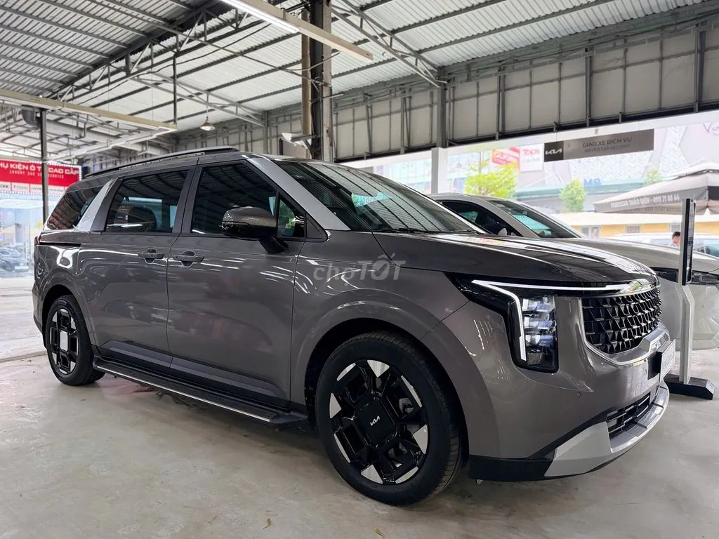 Kia Carnival 2025 photo 3