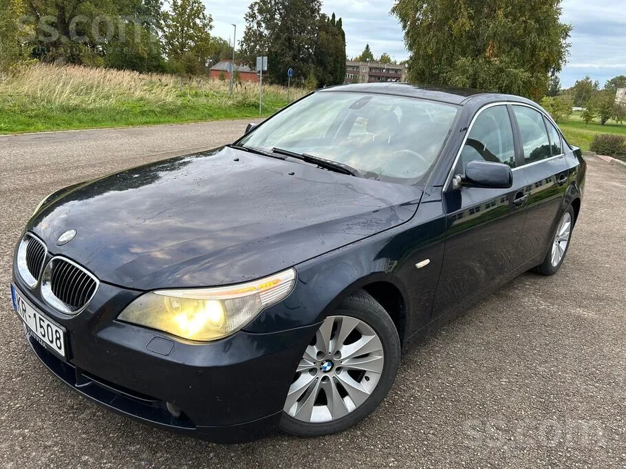 BMW 525