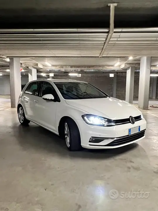 Volkswagen Golf 2019 photo 2