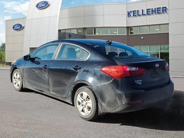 Kia Forte 2016 photo 3