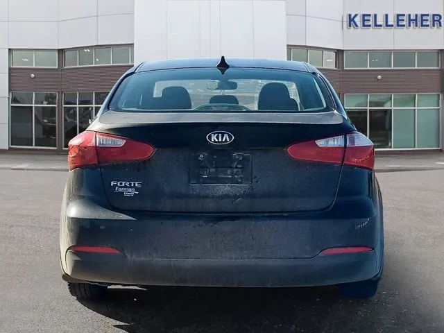 Kia Forte 2016 photo 4