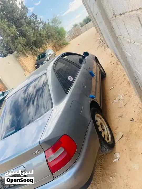Audi A4 2001 photo 4