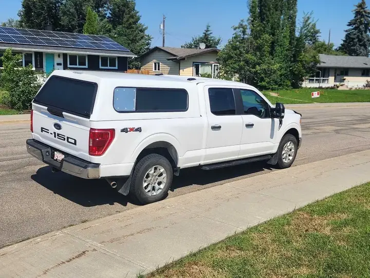 Ford F-150 2022 photo 2