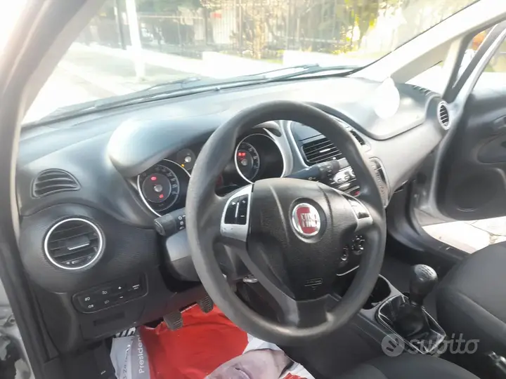 Fiat Punto 2013 photo 4