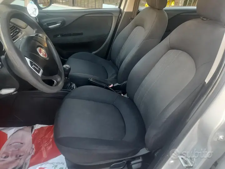 Fiat Punto 2013 photo 5