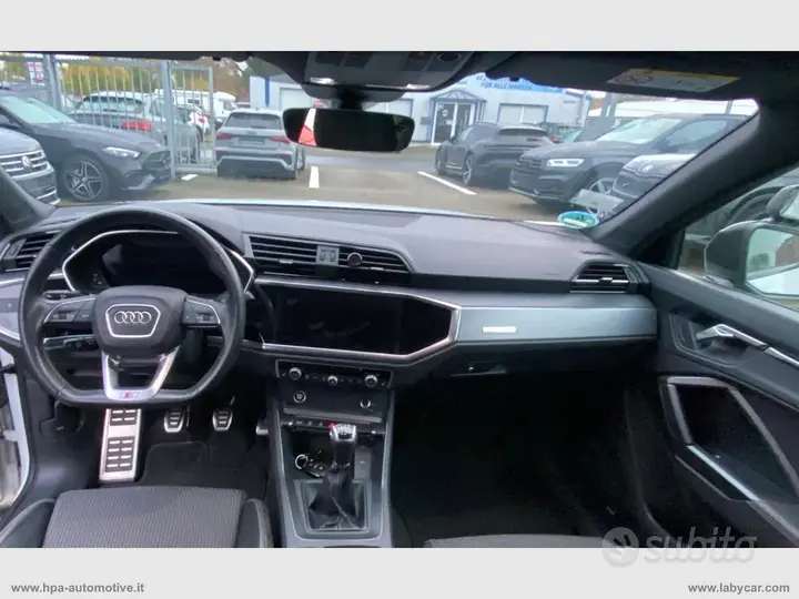 Audi Q3 2022 photo 5