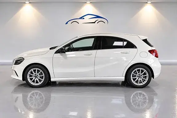 Mercedes-Benz A 180 2016 photo 4