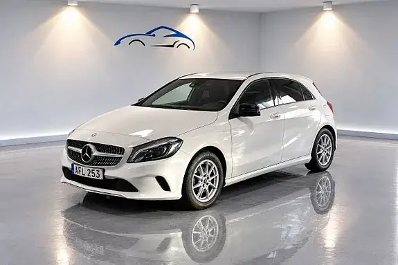 Mercedes-Benz A 180 2016 photo 3