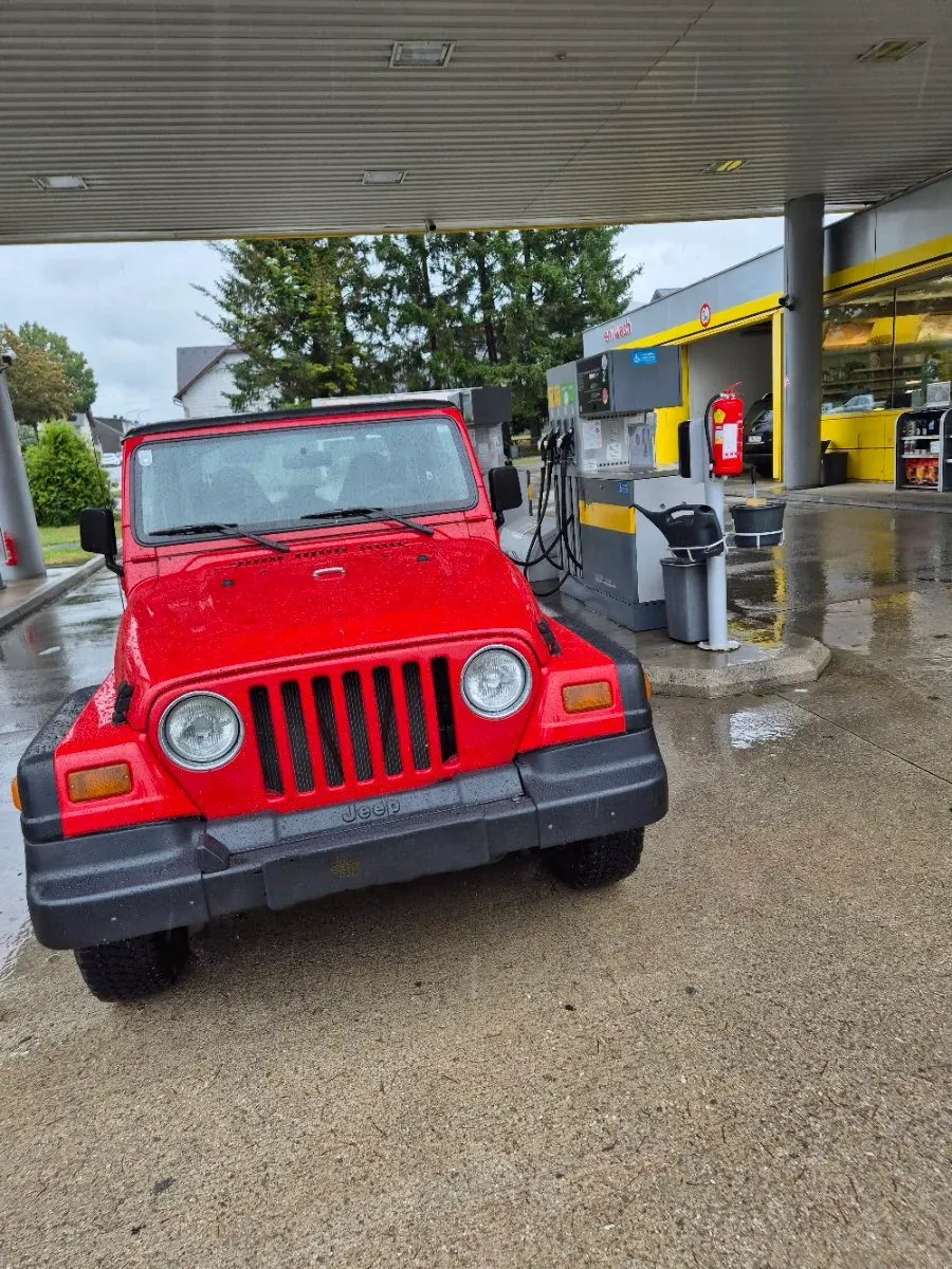 Jeep Wrangler 1996 photo 3