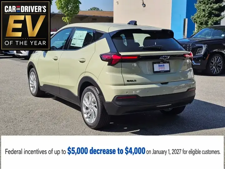 Chevrolet Bolt 2027 photo 5