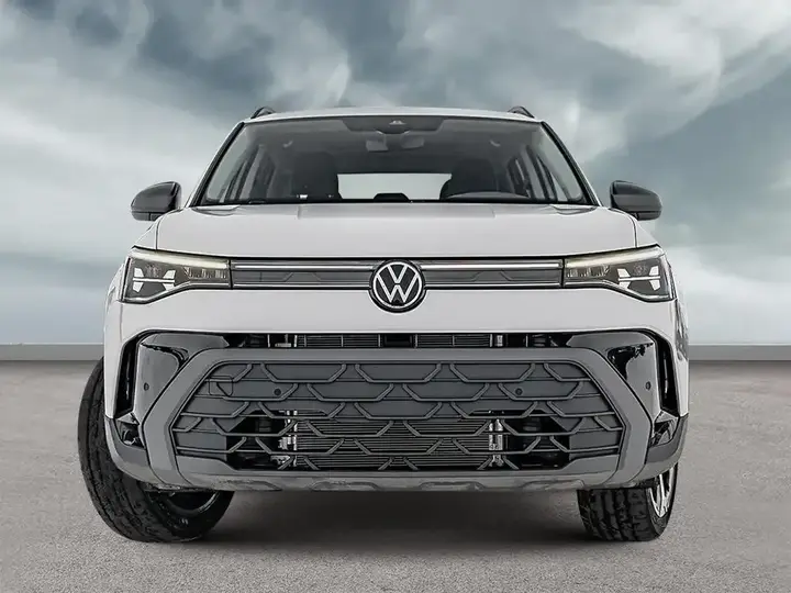 Volkswagen Taos 2026 photo 2