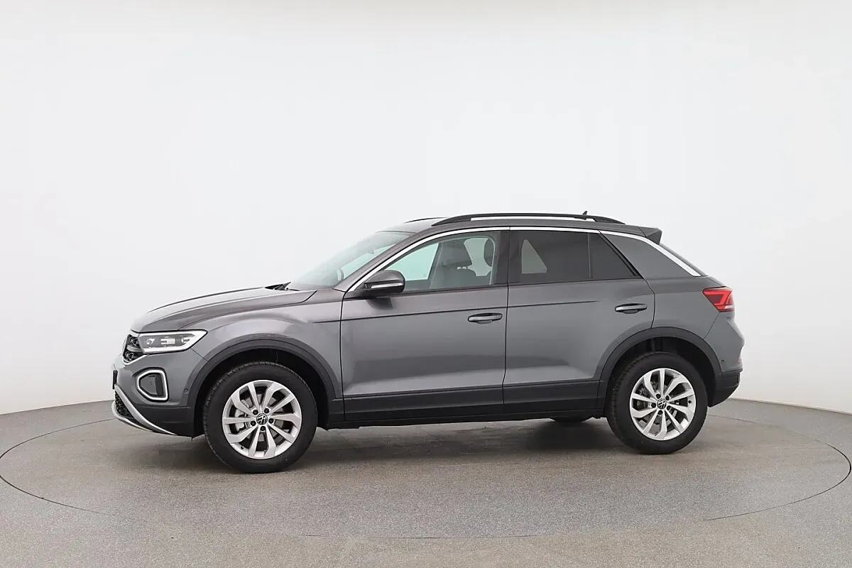 Volkswagen T-Roc 2026 photo 2