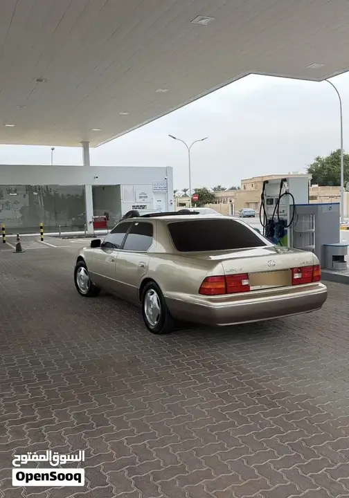 Lexus Ls 400 1999 photo 2