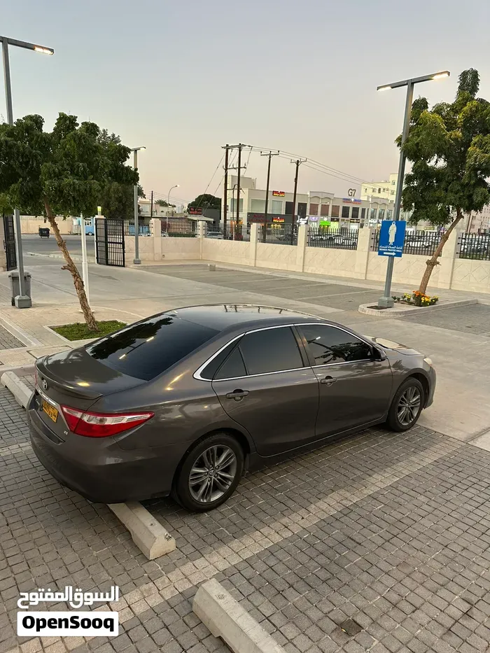 Toyota Camry 2017 photo 3