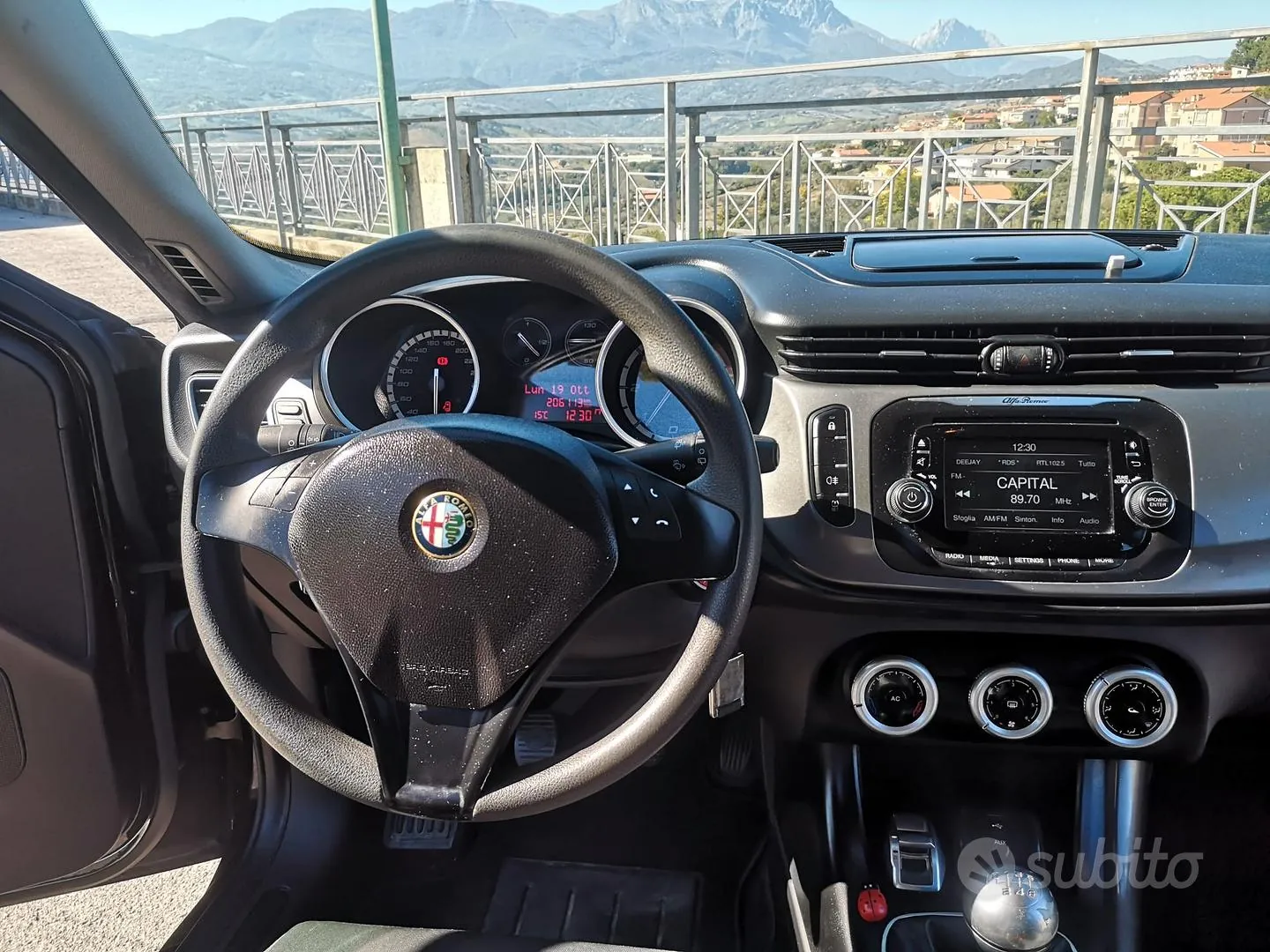 Alfa Romeo Giulietta 2014 photo 2